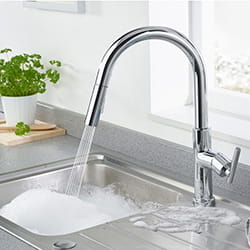 Jule Pullout Kitchen Tap